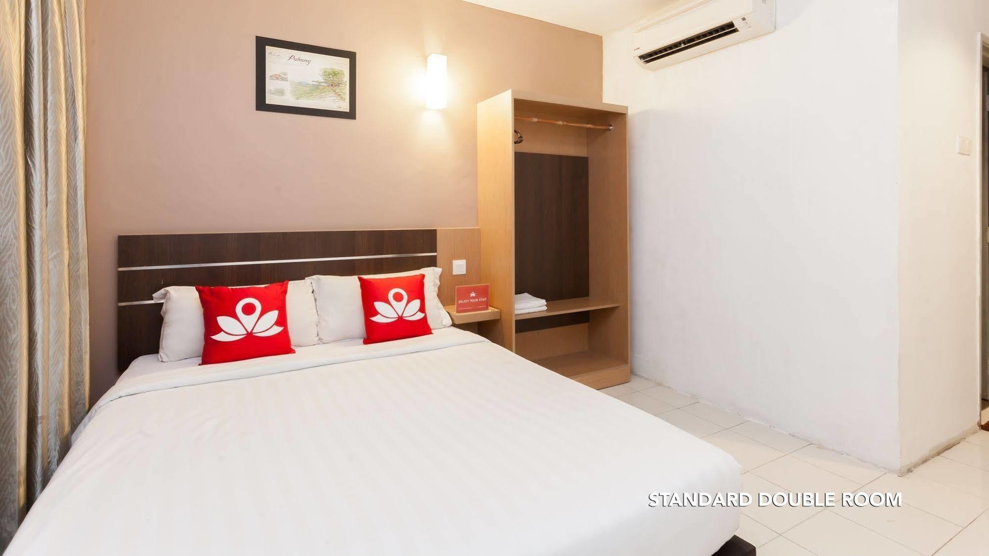 Oyo 182 Simms Grand Inn 吉隆坡 外观 照片